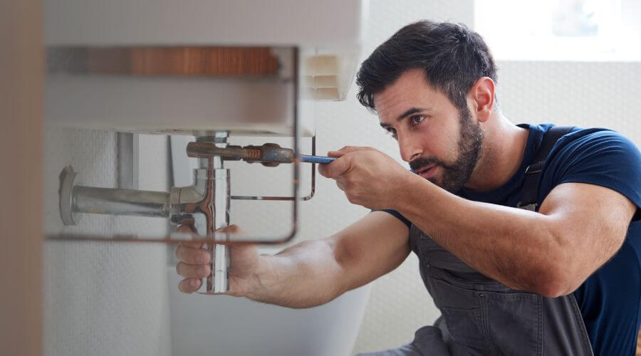 Professional water heater installation services in Bagdad, FL