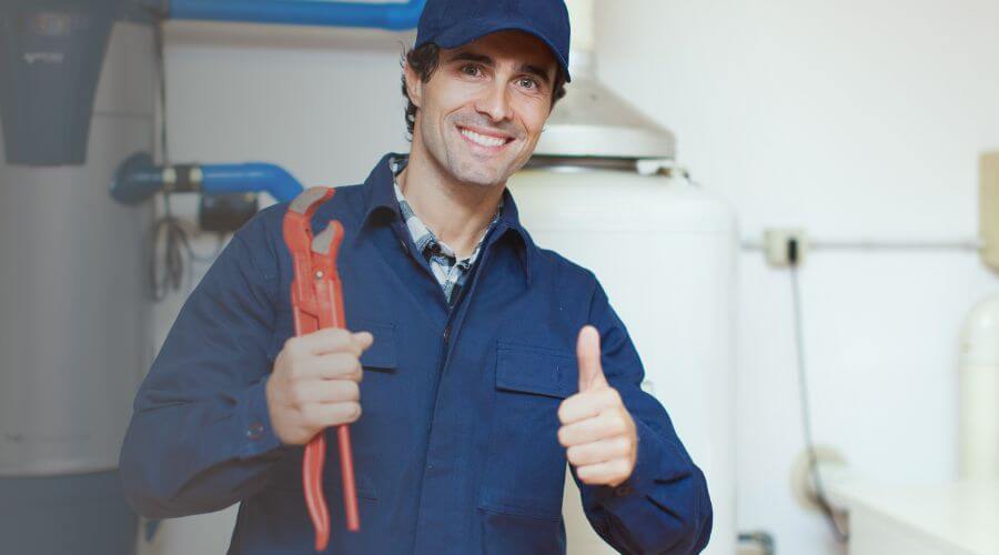 Local water heater installation in Bagdad, FL